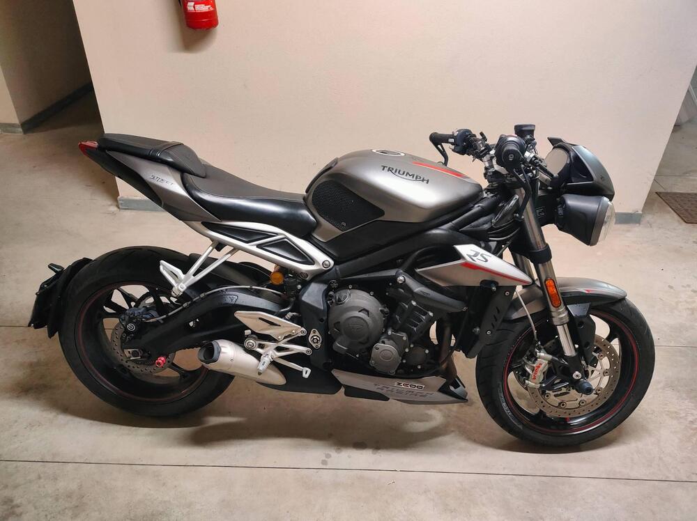 Triumph Street Triple RS (2017 - 19) (3)
