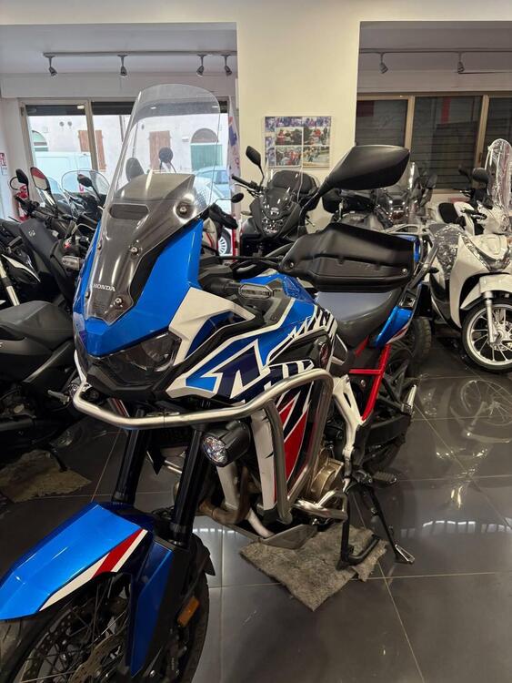 Honda Africa Twin CRF 1100L DCT (2022 - 23) (4)