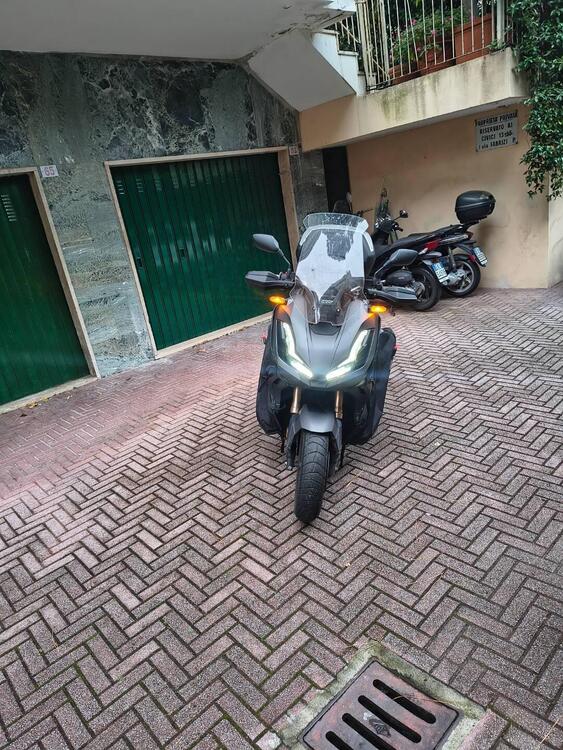 Honda ADV 350 (2022 - 24) (2)