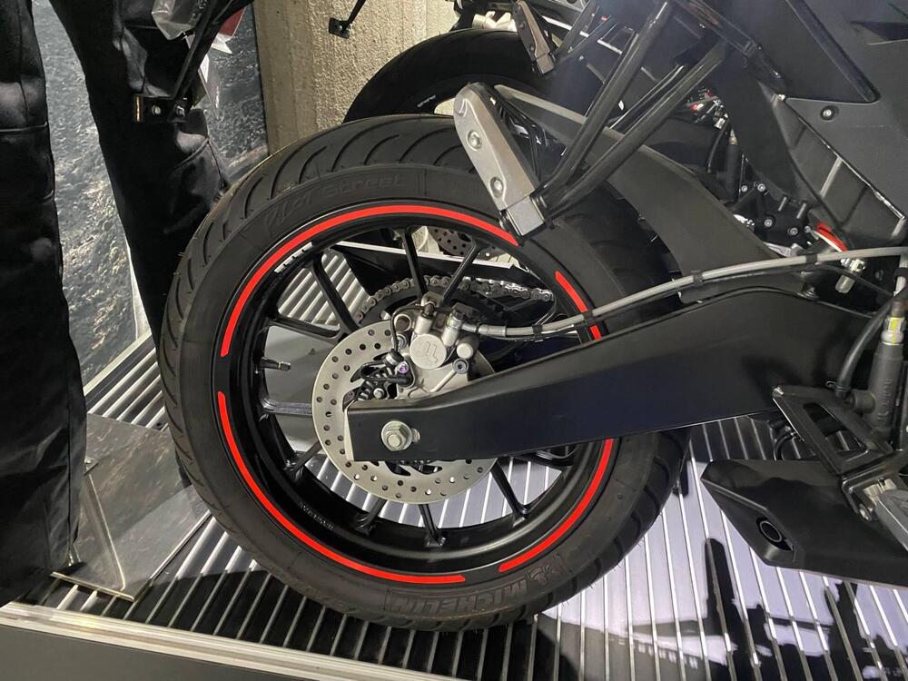 Aprilia Tuono 125 (2021 - 24) (5)