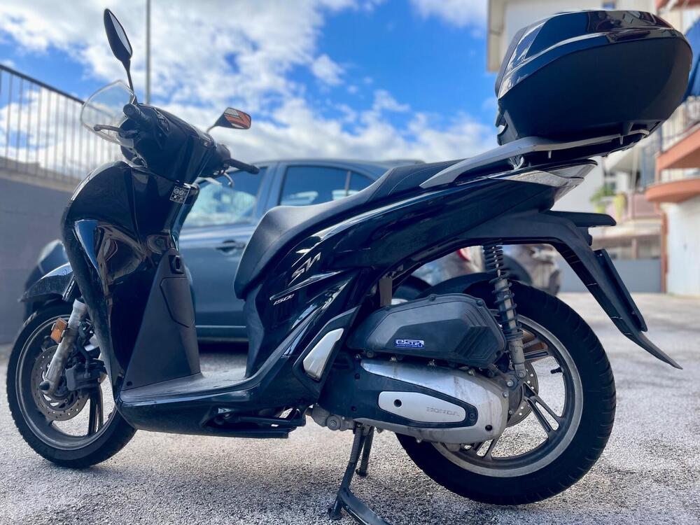Honda SH 150i (2020 - 23) (3)