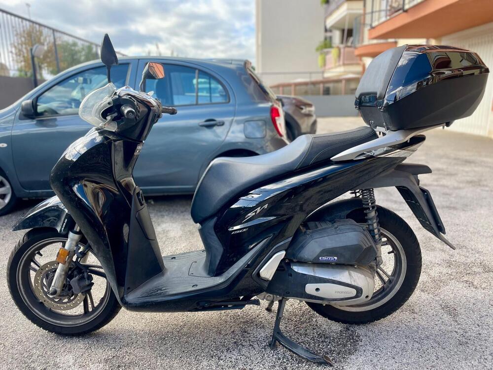 Honda SH 150i (2020 - 23) (4)