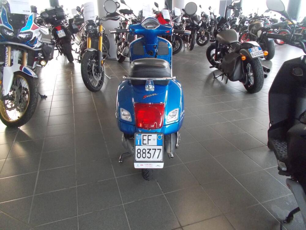 Vespa GTS 300 Super (2008 - 16) (3)