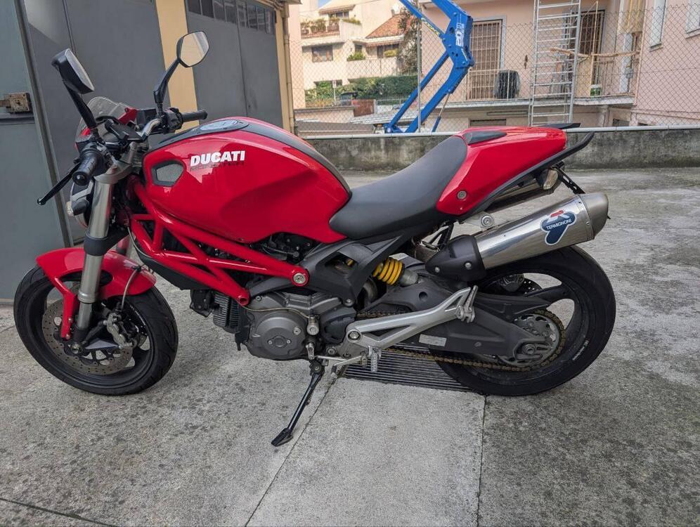Ducati Monster 696 (2008 - 13) (5)
