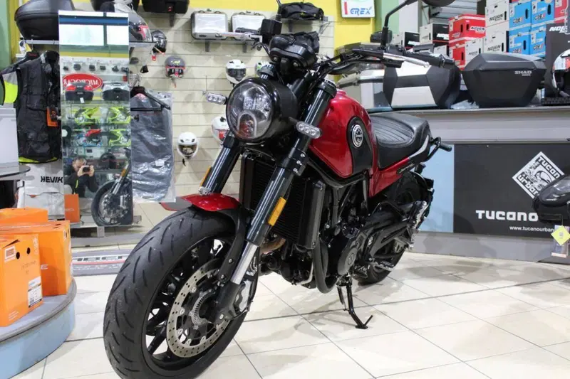 Benelli Leoncino 500 ABS (2017 - 20) (2)