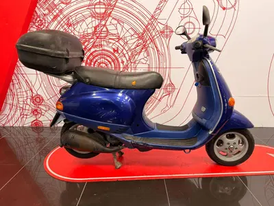 Piaggio Vespa 50 HP 4M usata