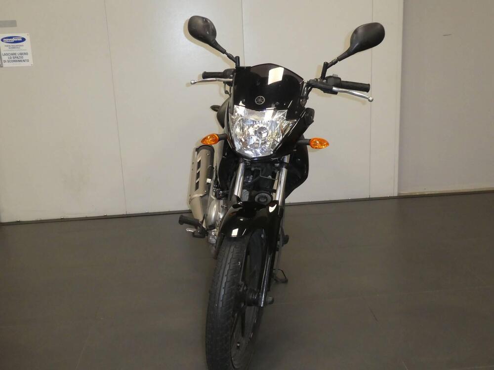 Yamaha YBR 125 (2014 - 17) (3)