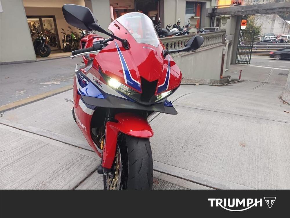 Honda CBR 600 RR (2024 - 25) (3)