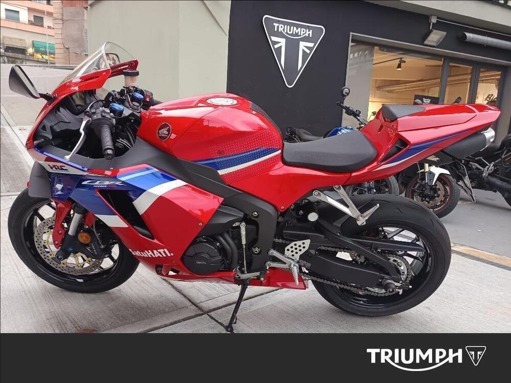 Honda CBR 600 RR (2024 - 25) (2)