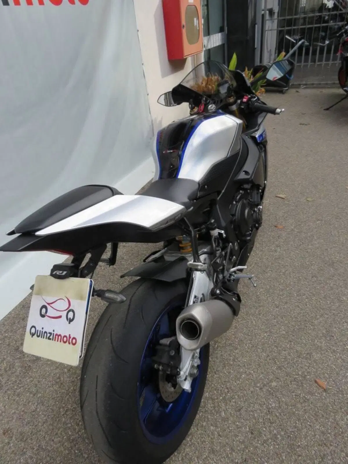 Yamaha YZF R1 M (2017 - 19) (10)