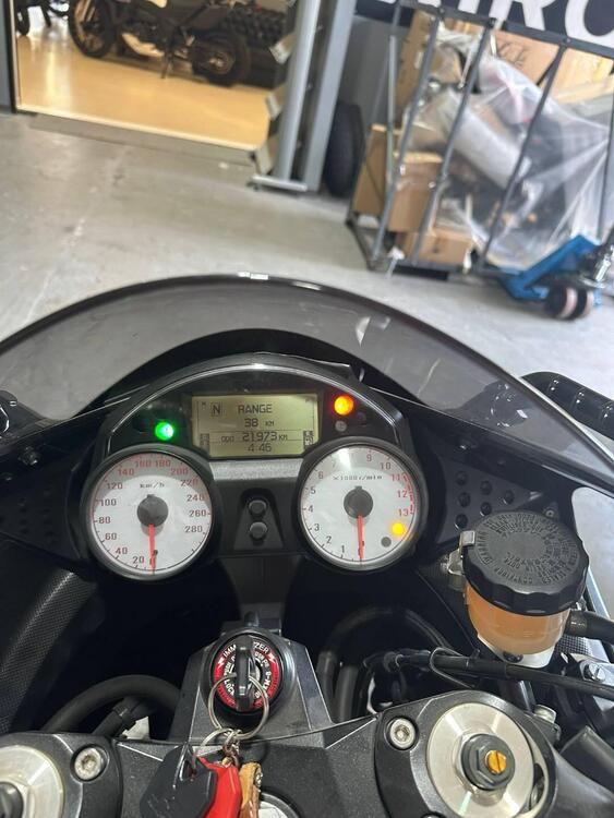 Kawasaki ZZR 1400 (2006 - 11) (3)