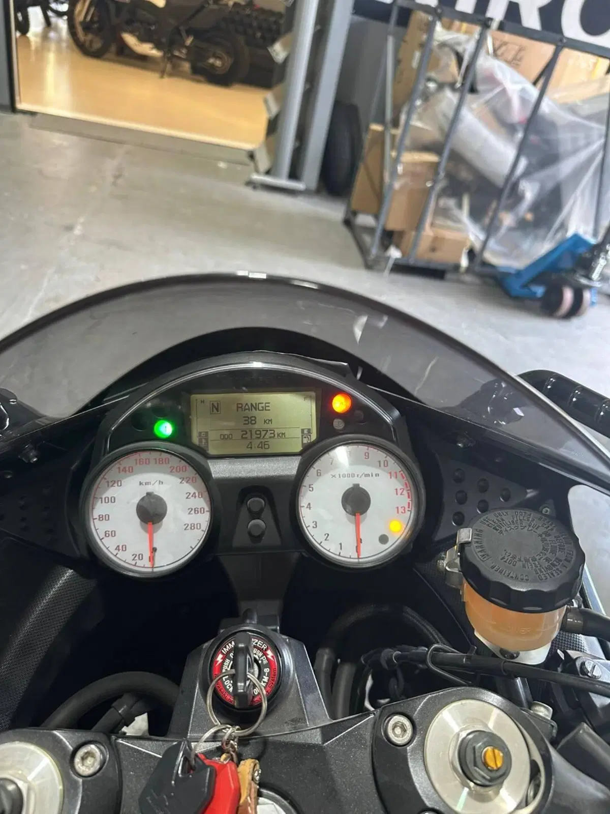 Kawasaki ZZR 1400 (2006 - 11) (3)