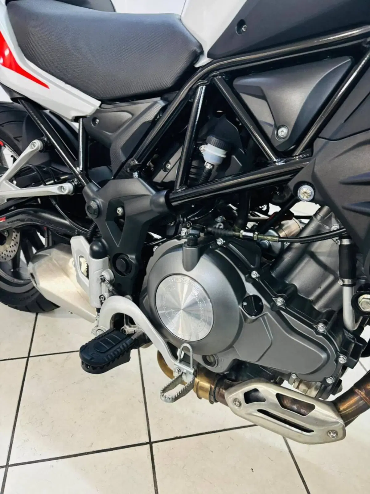 Benelli TRK 502 ABS (2017 - 20) (9)