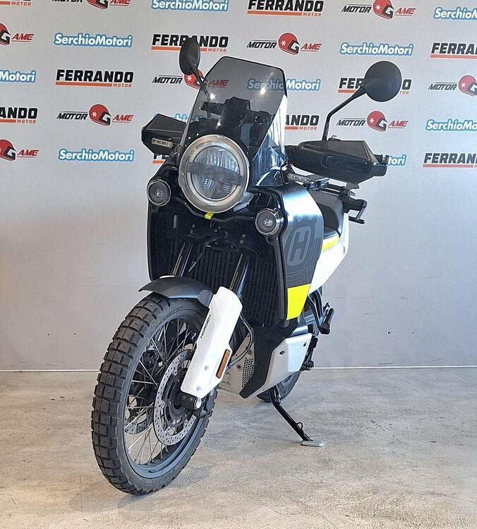 Husqvarna Norden 901 (2022 - 25) (2)