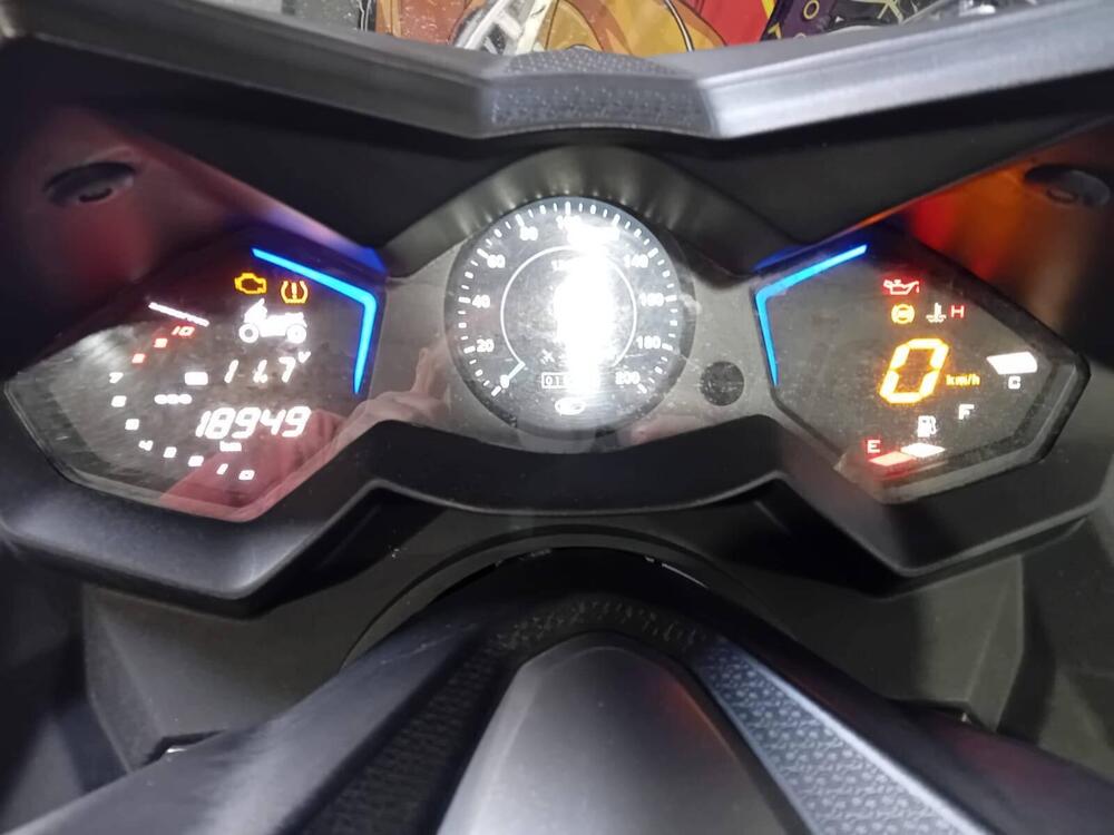 Kymco AK 550 (2017 - 19) (4)