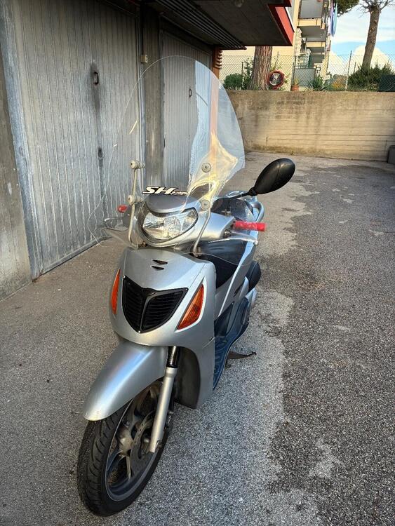 Honda SH 125 (2000 - 04) (3)