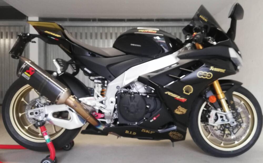Aprilia RSV4 1100 Factory (2021 - 24)