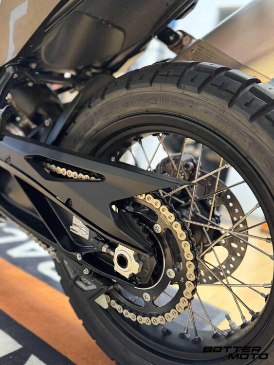 KTM 790 Adventure (2025 - 26) (4)