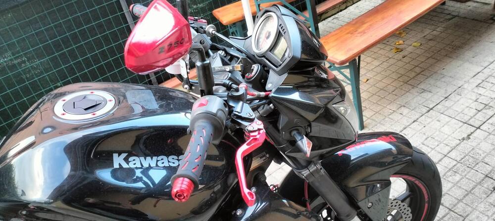 Kawasaki Z 750 (2007 - 14) (3)