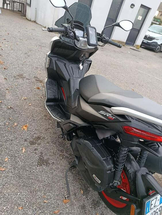 Aprilia SR 125 Motard (2012 - 16) (3)