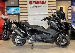 Yamaha T-Max 560 Tech Max (2022 - 24) usata