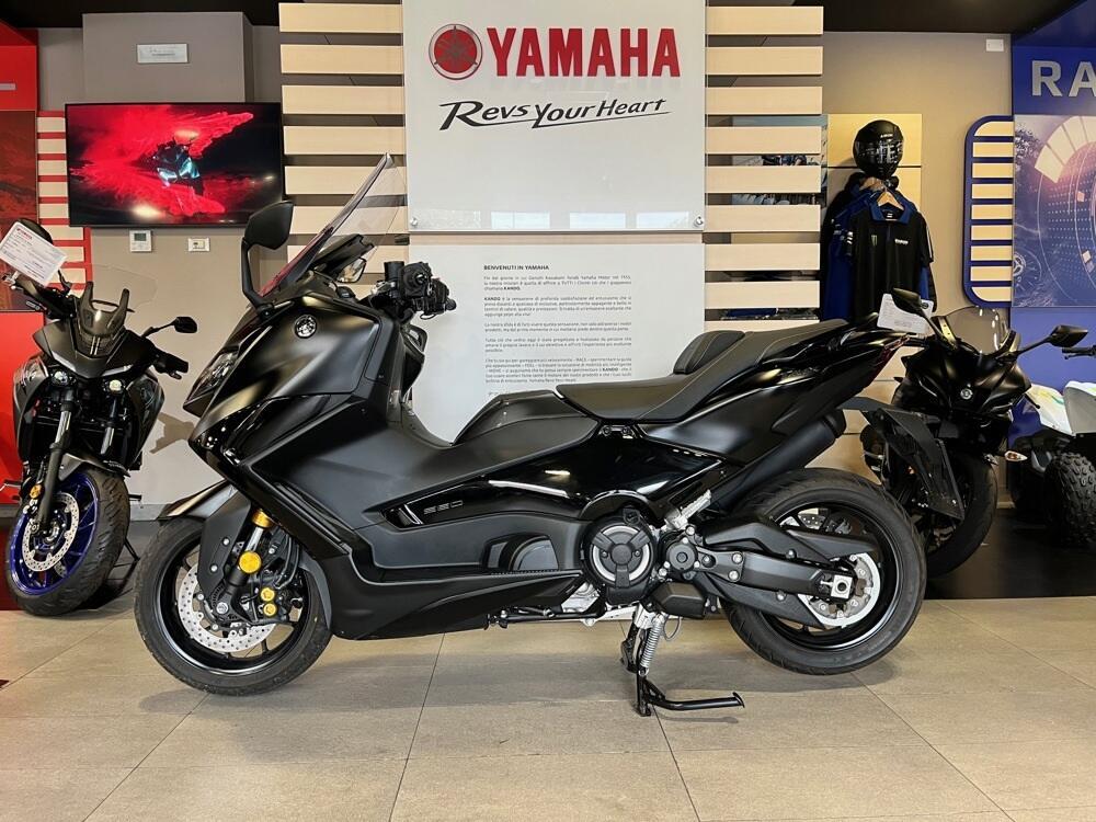 Yamaha T-Max 560 Tech Max (2022 - 24) (4)