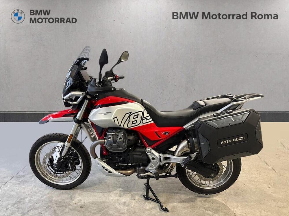 Moto Guzzi V85 TT (2024 - 25)