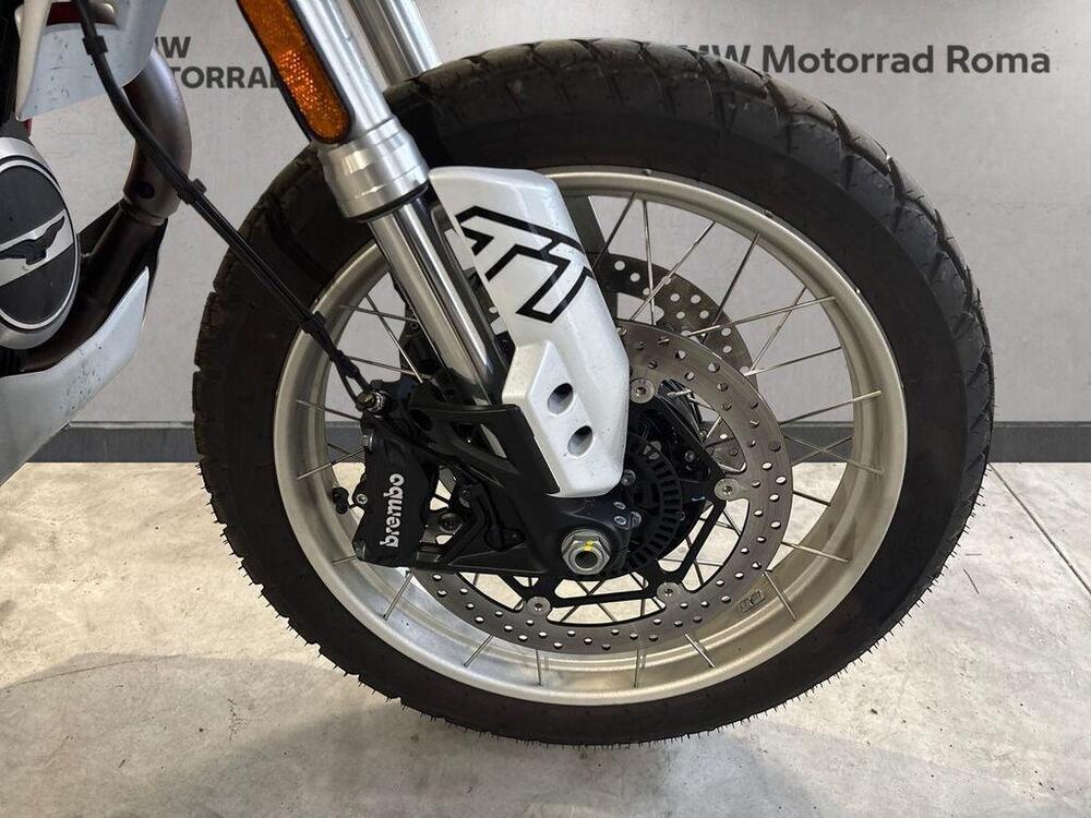 Moto Guzzi V85 TT (2024 - 25) (5)