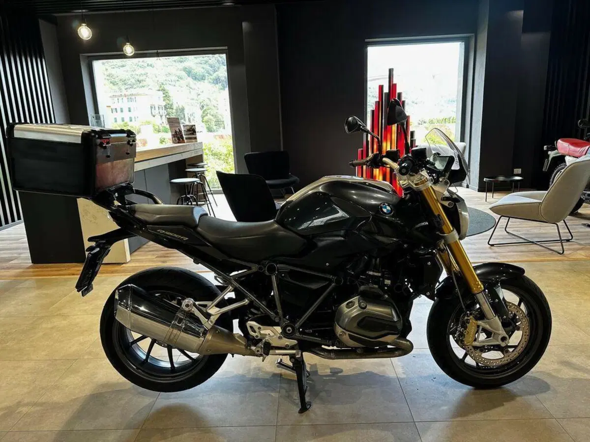 Bmw R 1200 R (2017 - 18)