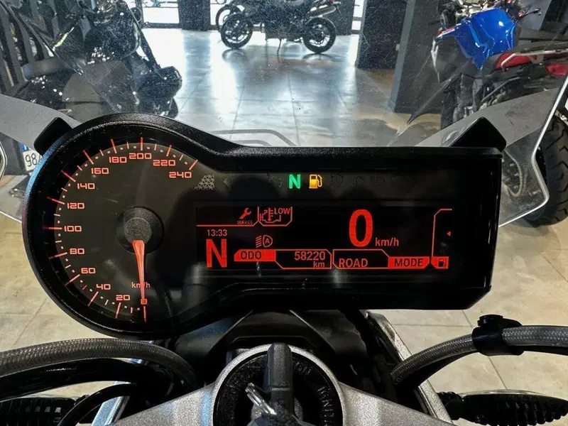 Bmw R 1200 R (2017 - 18) (10)