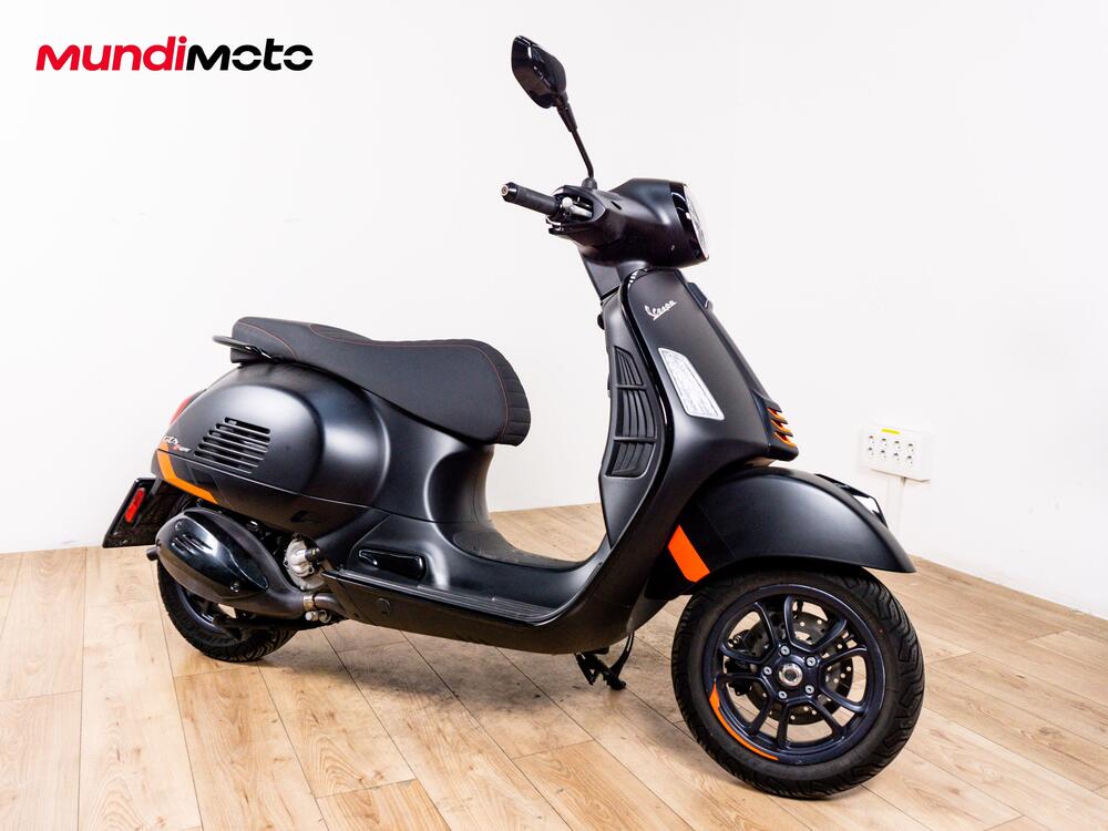 Vespa GTS 310 Supersport (2025) (2)