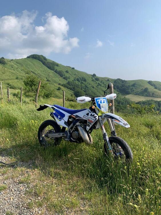 Husqvarna TC 125 (2022) (2)