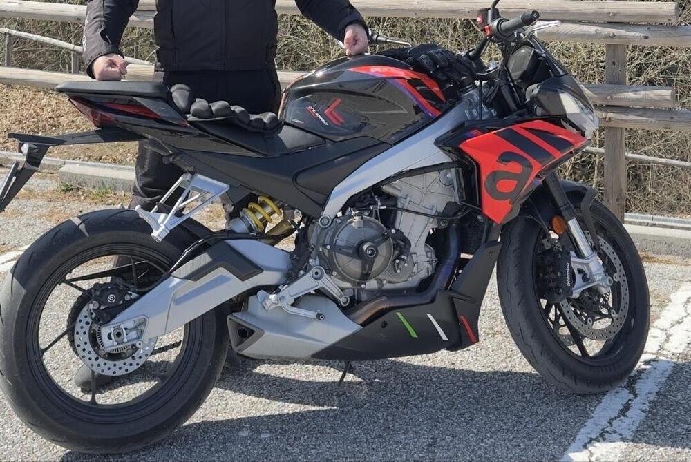 Aprilia Tuono 660 Factory (2022 - 24) (3)