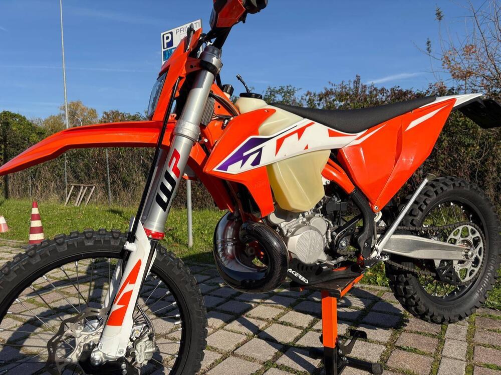 KTM 250 EXC TPI (2023) (4)