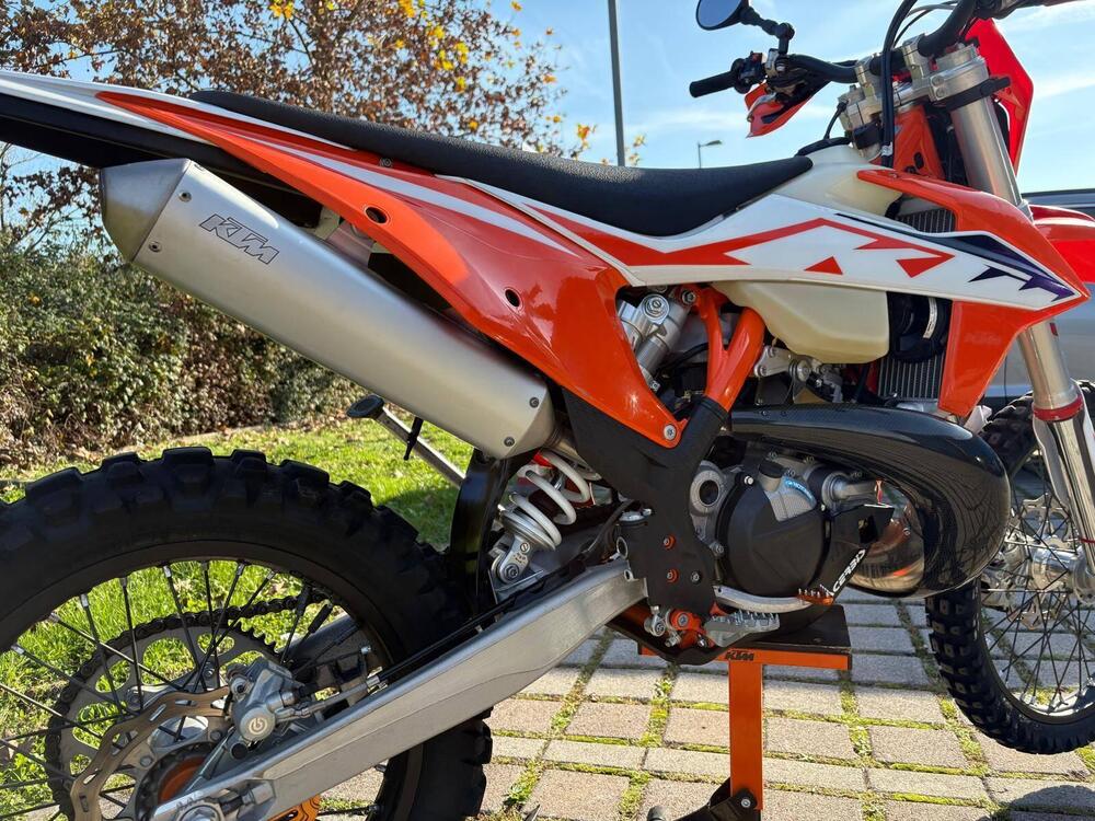 KTM 250 EXC TPI (2023) (5)