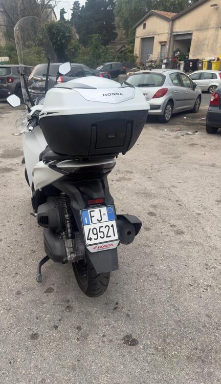 Honda SH 350 (2021 - 24) (3)