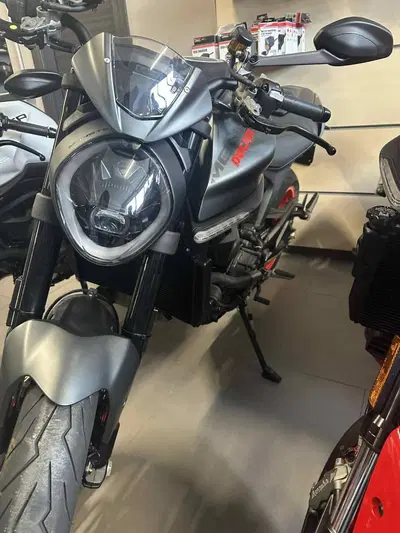 Ducati Monster 937 + (2021 - 25) usata