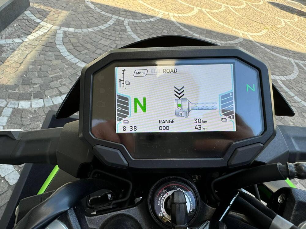 Kawasaki Z e-1 (2024 - 25) (4)