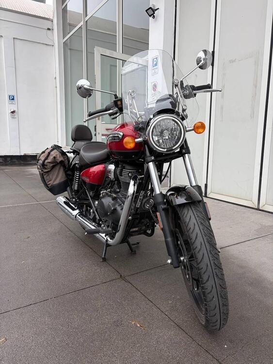 Royal Enfield Meteor 350 Supernova (2021 - 25) (4)