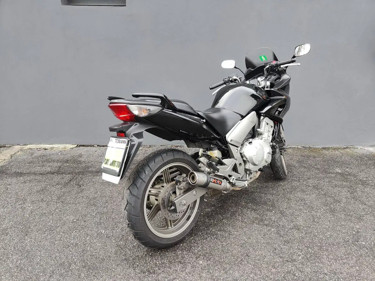 Honda CBF 1000 F (2010 - 13) (4)