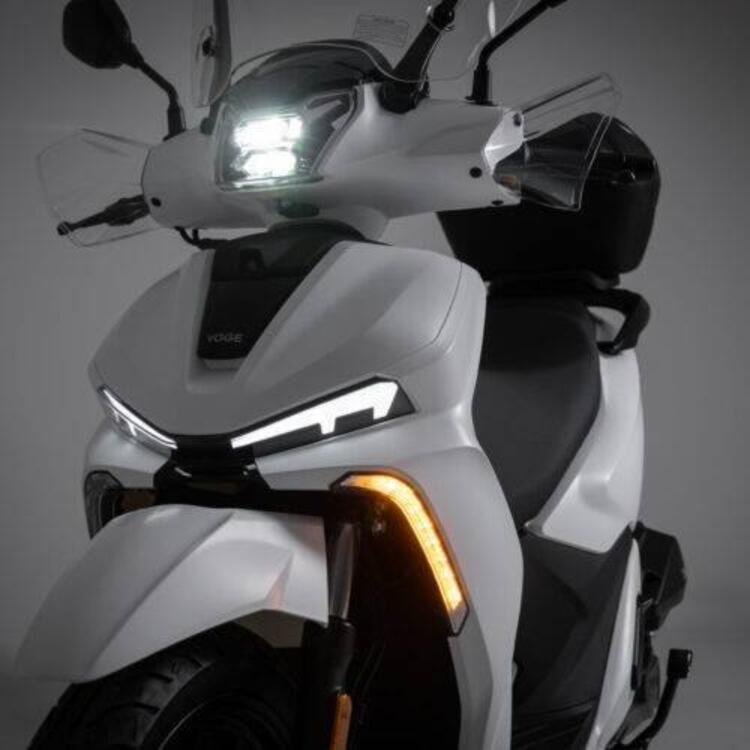 Voge Sfida SR16 125 (2025) (2)