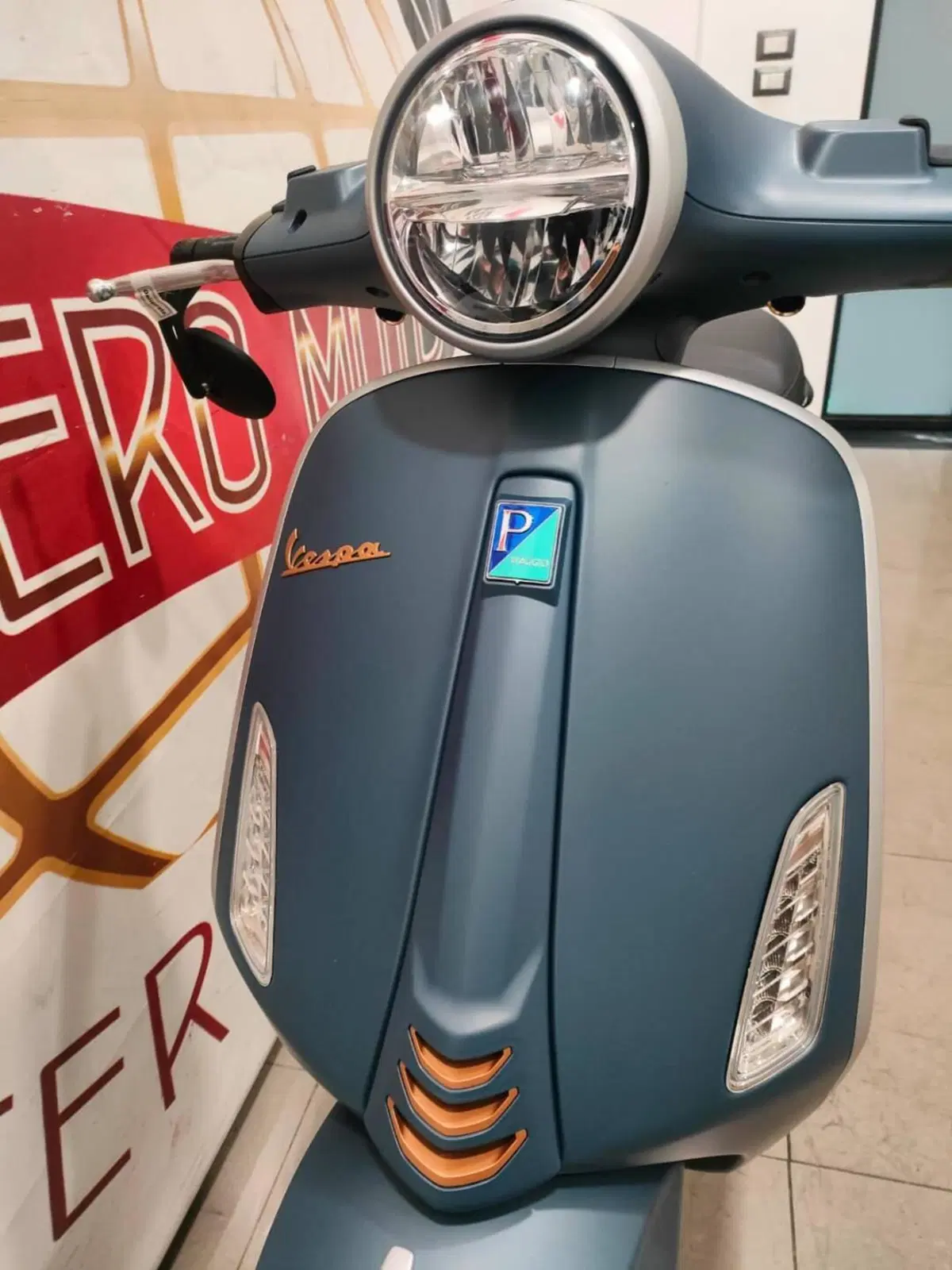 Vespa Primavera 150 Officina 8 (2026) (4)