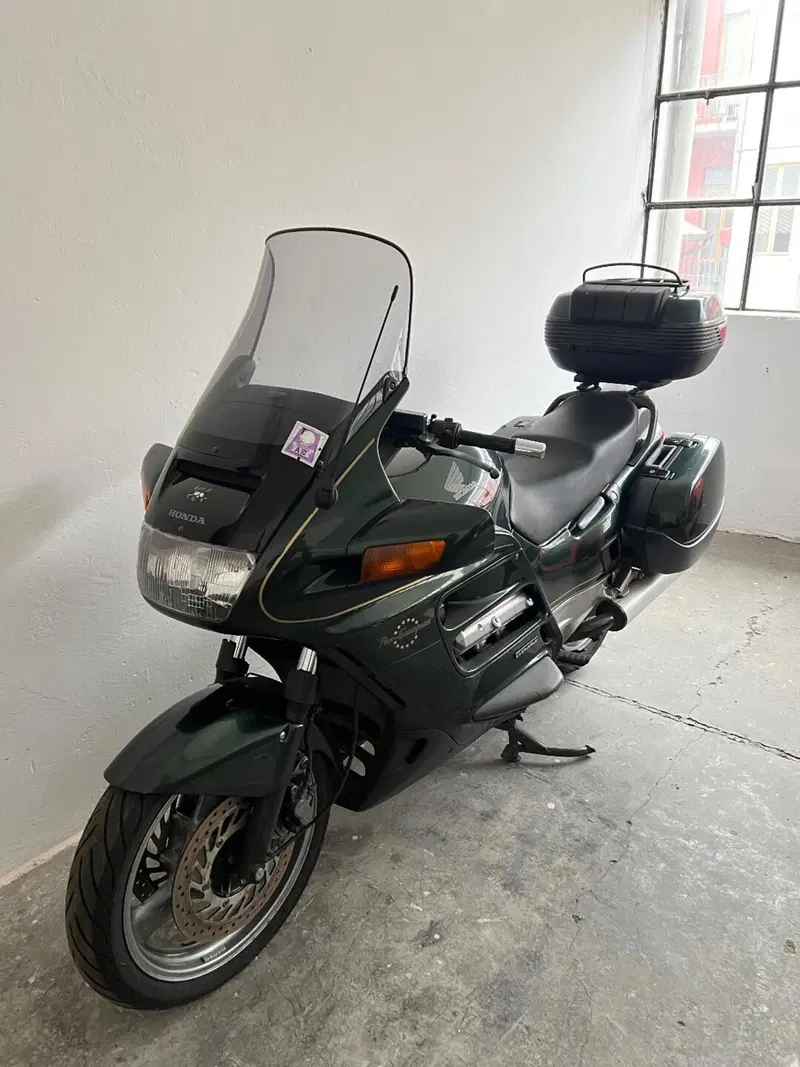 Honda ST 1100 Pan European (1991 - 02) (2)