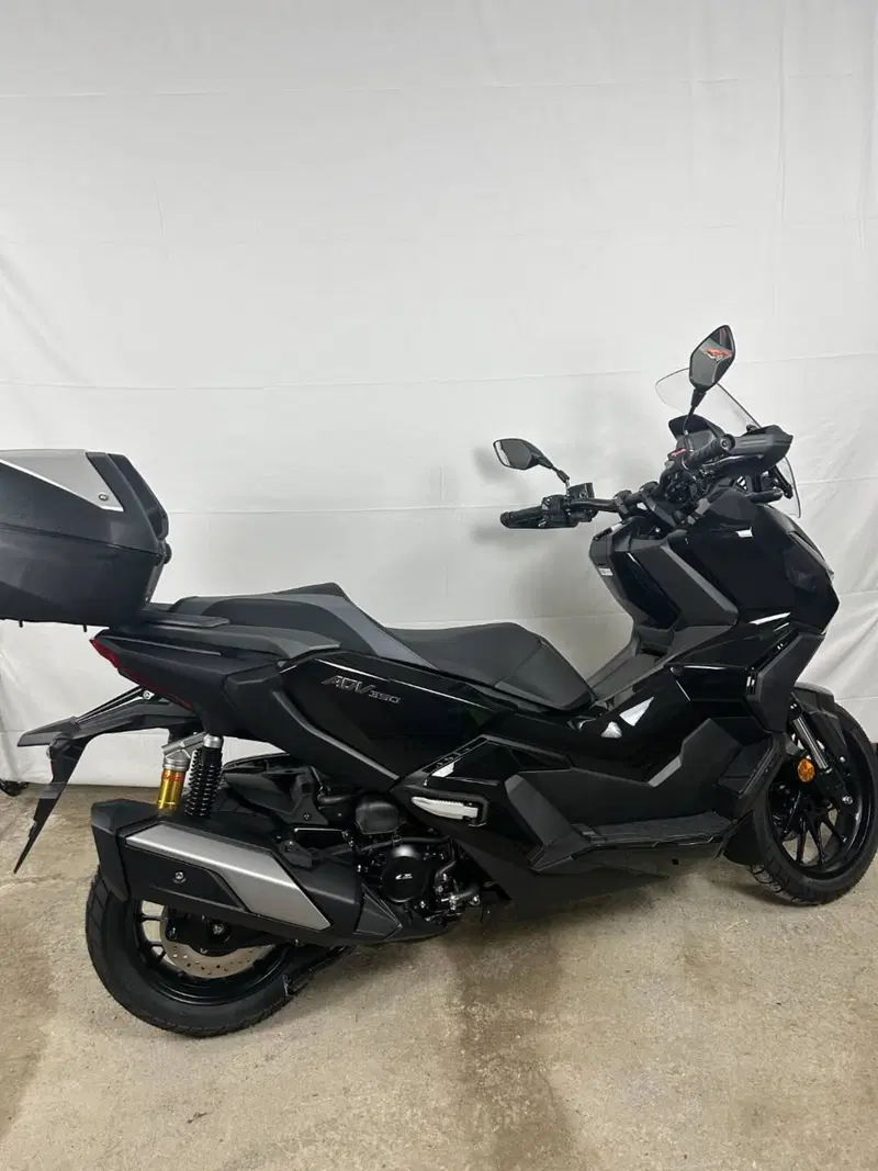 Honda ADV 350 (2025 - 26)