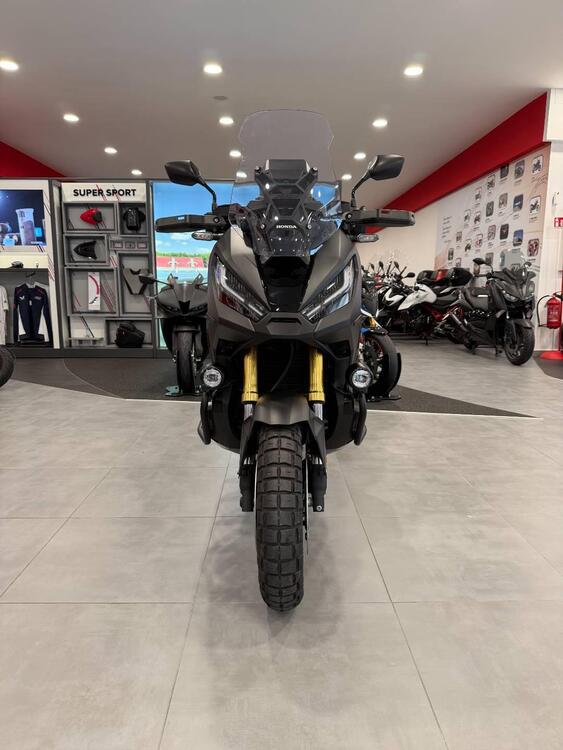 Honda X-ADV 750 DCT (2021 - 24) (5)