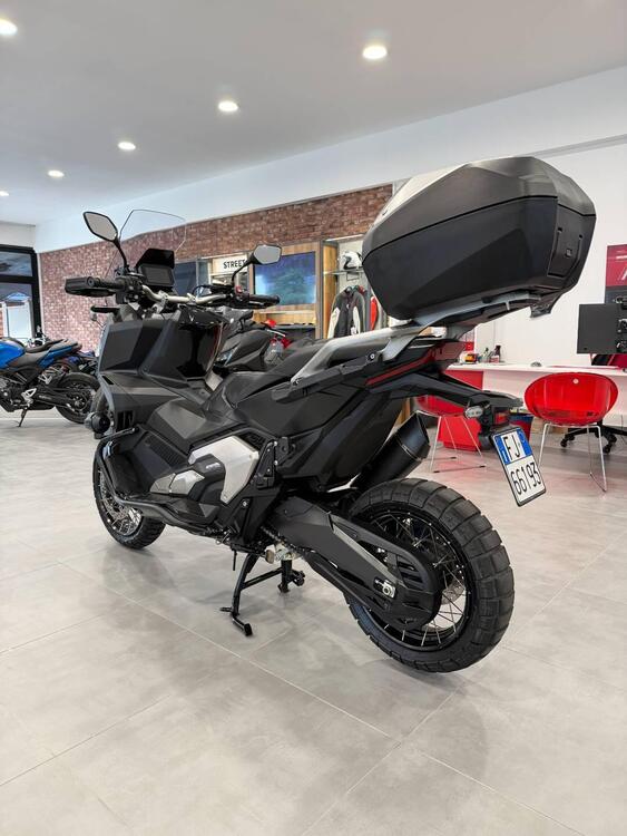 Honda X-ADV 750 DCT (2021 - 24) (4)