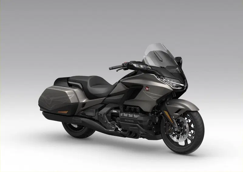 Honda GL 1800 Gold Wing DCT (2021 - 24) (2)