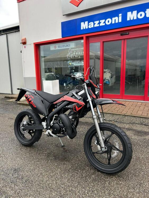 Vent Skate 50 (2024 - 25) (2)