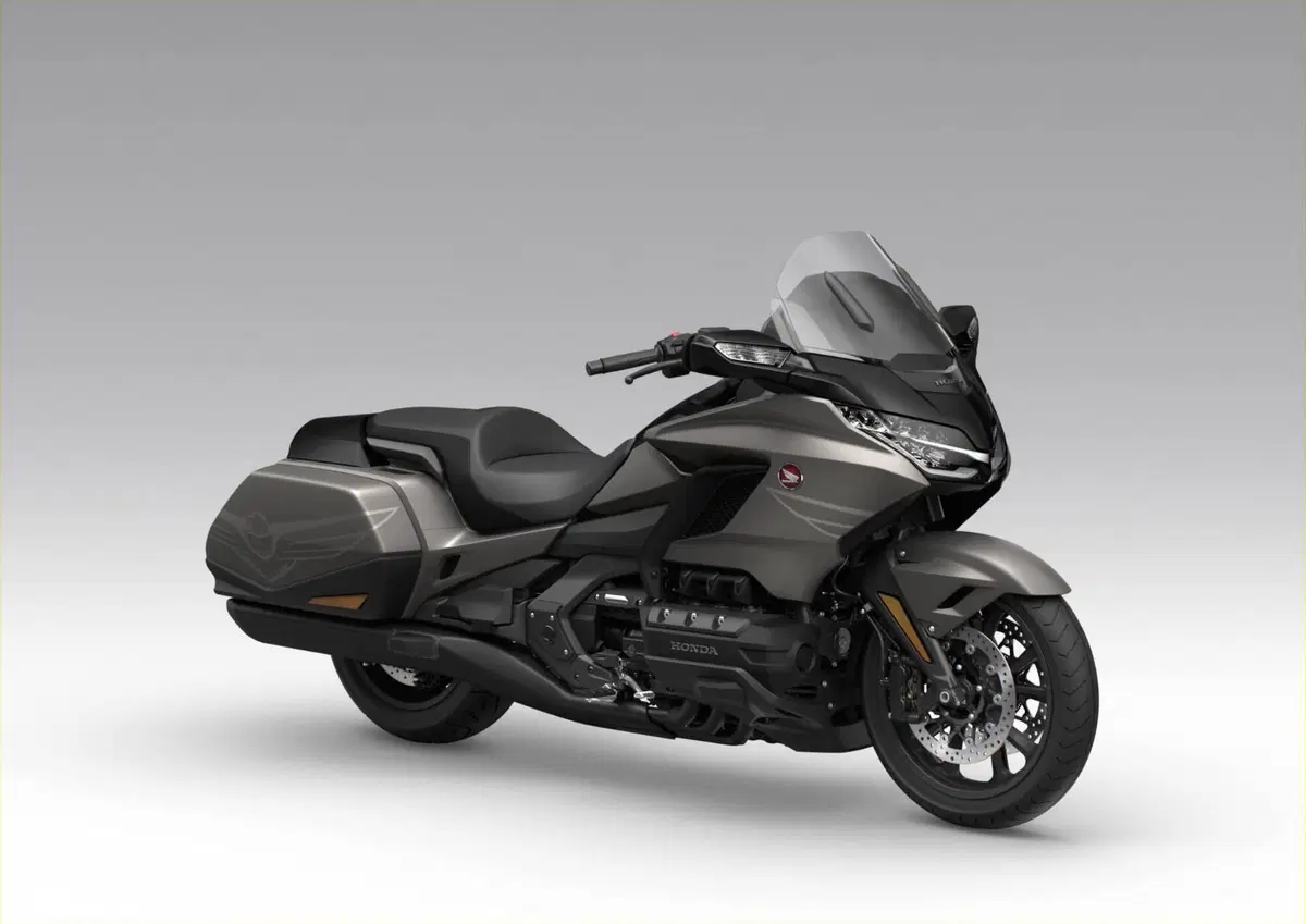Honda GL 1800 Gold Wing DCT (2021 - 24) (2)