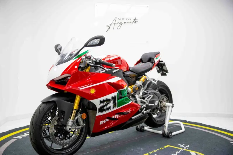 Ducati Panigale V2 Bayliss 1st Championship 20th Anniversary (2021 - 24) (3)